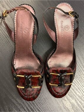 😍Cole Haan Slingback Heels with Gold Hardware
